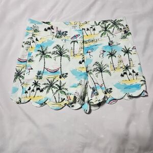 Crown & Ivy Scenic Print High Waist Shorts